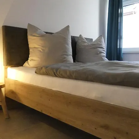 Moselufer Apartament