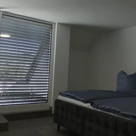 Moselufer Apartament Ürzig