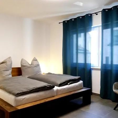 Moselufer Apartament Ürzig